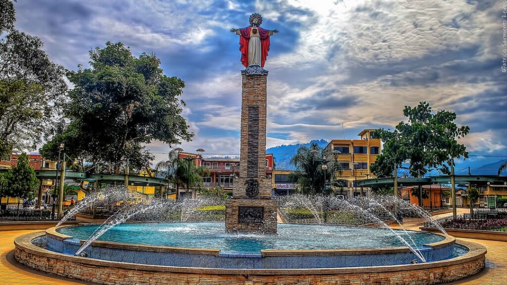 13310899934_ac4d88f3dd_b