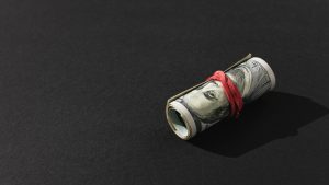 high-view-bank-notes-with-rubber-band