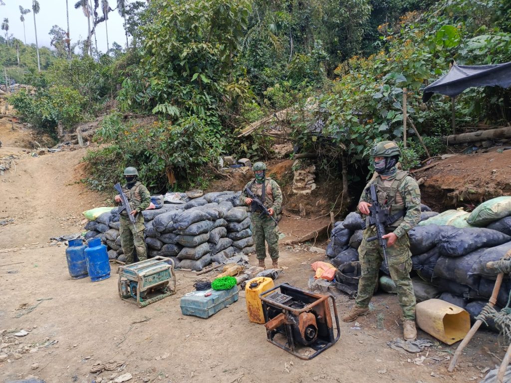 486277216_1075371404614205_4155763389449535249_n