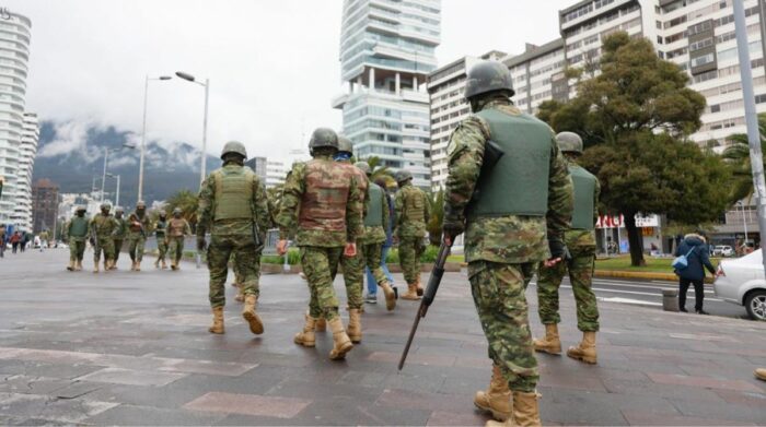 xr:d:DAFeKu6sVjU:292,j:45457039556,t:23041903