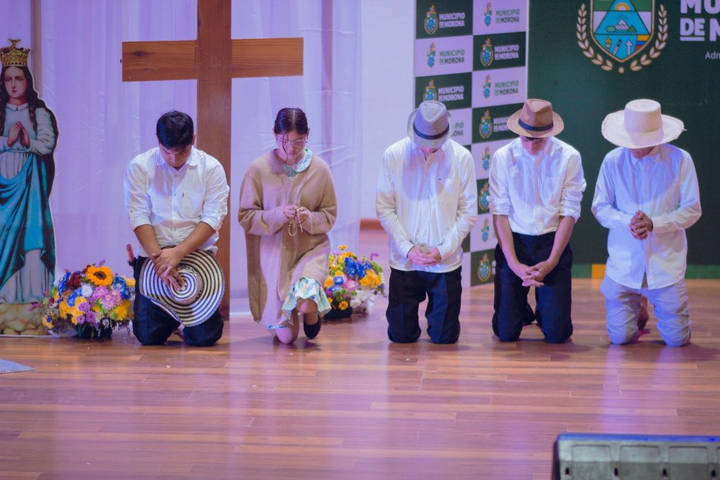 574037881_1452039260256837_433059787743247998_n