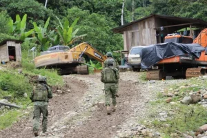 maquinaria.jpg_637361287