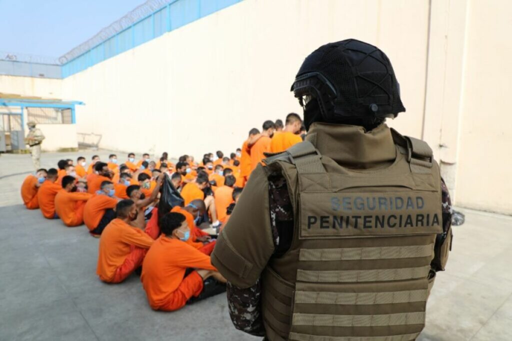 penitenciaria-del-Litoral-1-1024x683