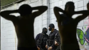 160512002011_unicef_propone_un_enfoque_equilibrado_y_no_caer_en_la_criminalizacin_de_la_juventud_624x351_getty_nocredit.jpg
